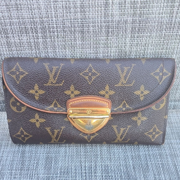 Louis Vuitton Handbags - * EUC * Louis Vuitton Eugenie Monogram Wallet